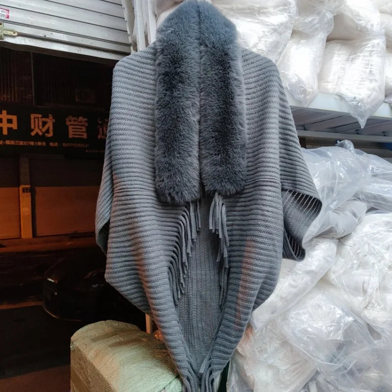 New winter shawl cloak jacket for women, fashionable and luxurious, paired with loose autumn fur collar knitted cardigan